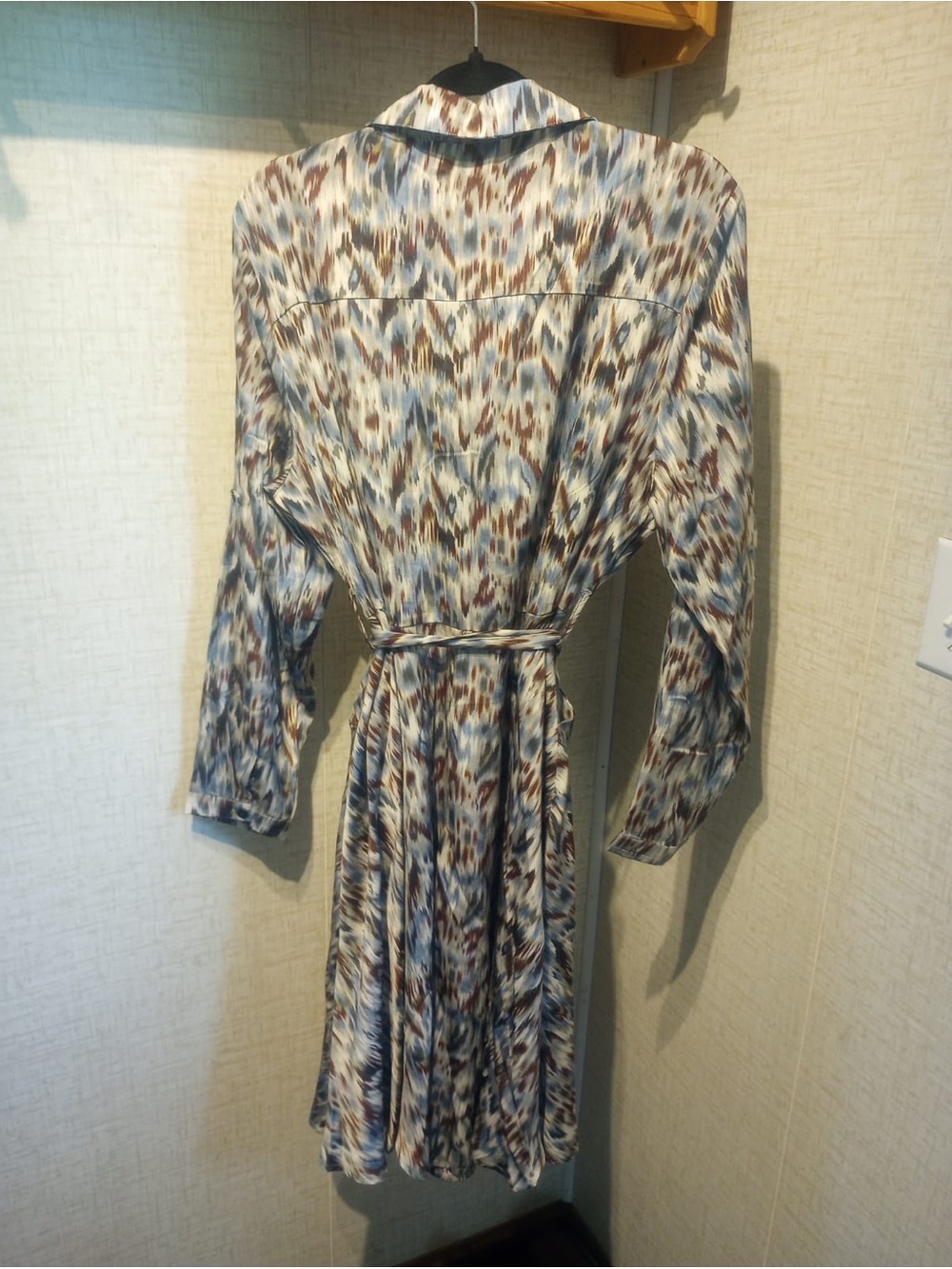 Papillon Blanc Blue and Brown Printed Long-Sleeve Shirt Dress - Picture 2 of 8